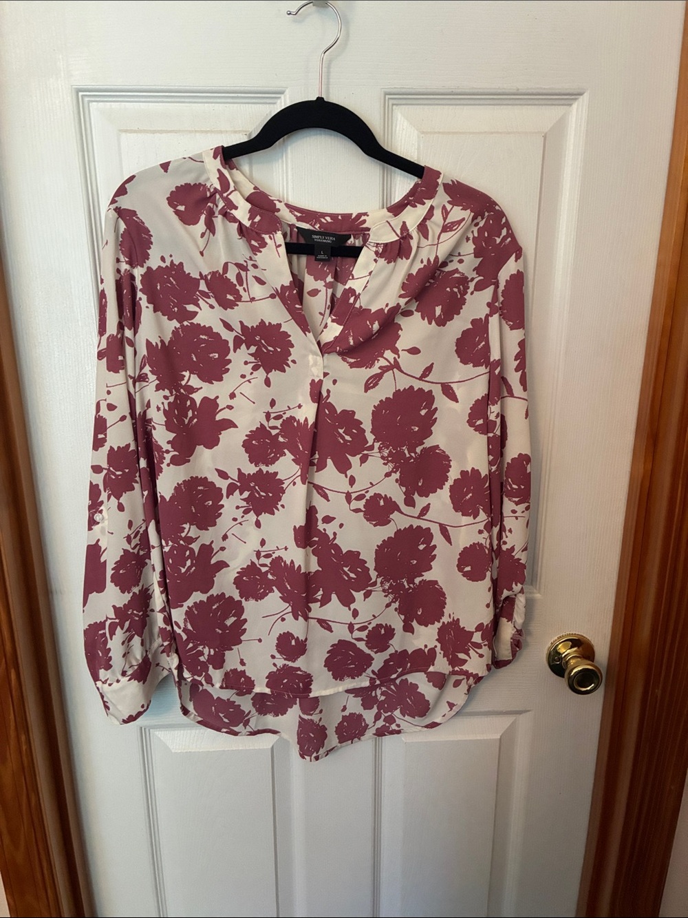 Simply Vera Vera Wang Cream Blouse with Dusty Rose Floral Pattern